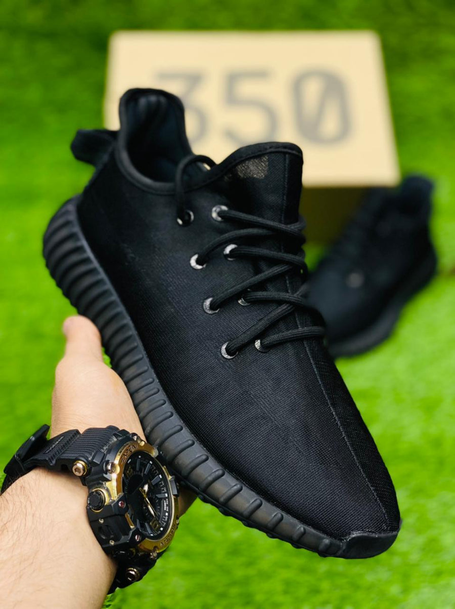 Shop Adid Yeezy Boost 350 V2 Black Online in Pakistan Sneakflex.pk Shop Adid Yeezy Boost 350 V2 Black Online in Pakistan Sneakflex.pk