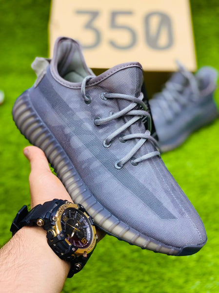 yeezy 350 v2 grey gum