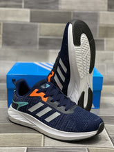 Adiddas - Running Shoes