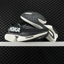 Hoka Cielo X1