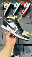 Nike Air Jordan 1 High Sneakers