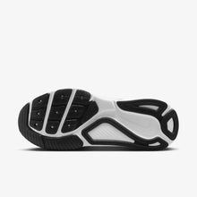 Nike Air Zoom Structure 26