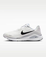 Nike Air Zoom Structure 26