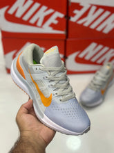 NKE - Air Zoom Vomero 16