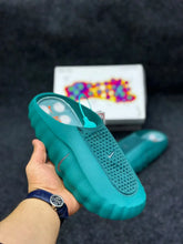 Nike Mind 001 Slides