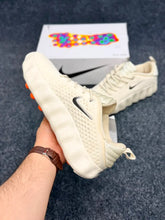 Nike Mind 002 Sneakers