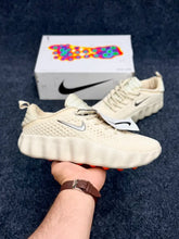 Nike Mind 002 Sneakers