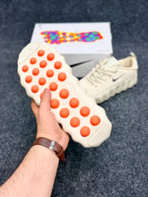 Nike Mind 002 Sneakers