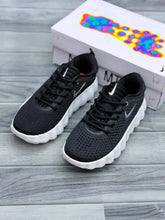 Nike Mind 002 Sneakers