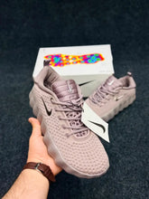 Nike Mind 002 Sneakers
