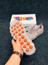 Nike Mind 002 Sneakers