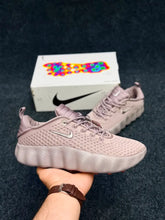 Nike Mind 002 Sneakers