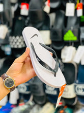 Nike On Deck Flip-Flops