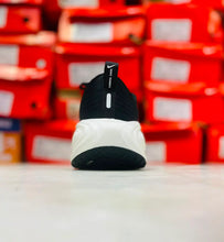 Nike Vomero Plus