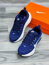 Nike ZoomX Vomero GORE-TEX Running Shoes