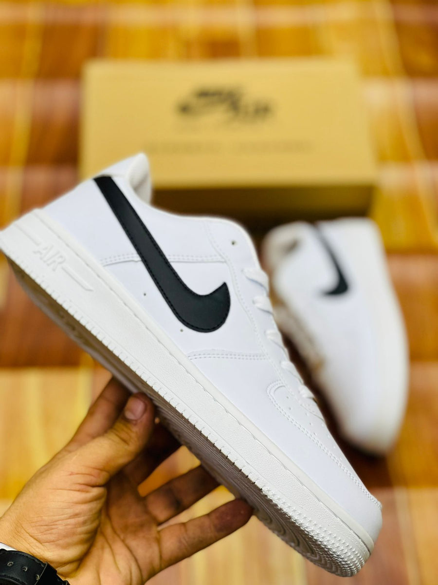 air force low white and black