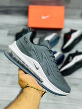 Nike Air Max 720