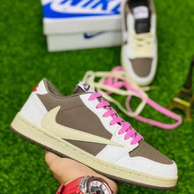 NKE - Travis Scott X Air Jordan 1