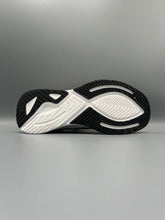 Sketchers - Distance Walker 2-0