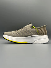 Sketchers - Distance Walker 2-0