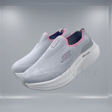 Skechers - Max Cushioning Slip On