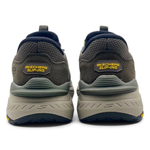 Skechers Max Cushioning Trail slip-ins