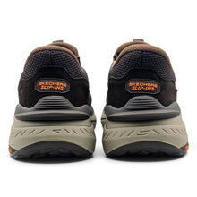 Skechers Max Cushioning Trail slip-ins