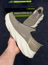 Skechers Skechwalk Carbon-Infused Hands-Free Slip-On