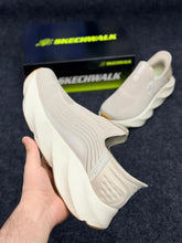 Skechers Skechwalk Carbon-Infused Hands-Free Slip-On