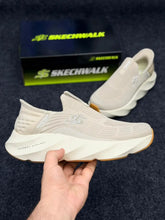 Skechers Skechwalk Carbon-Infused Hands-Free Slip-On