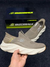 Skechers Skechwalk Carbon-Infused Hands-Free Slip-On