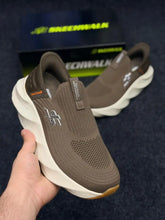 Skechers Skechwalk Carbon-Infused Hands-Free Slip-On