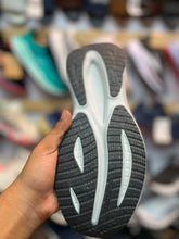 Skechers Hands Free Slip-Ins Max Cushioning Sneakers