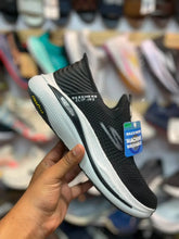 Skechers Hands Free Slip-Ins Max Cushioning Sneakers