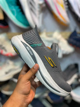 Skechers Hands Free Slip-Ins Max Cushioning Sneakers