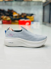 Skechers Ultra Light Womens