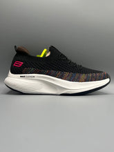 Sketchers - Womens Max Cushioning Premier Slip-Ins