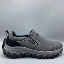 Skechers D'LUX Flex Groove Trail Goodyear Sole