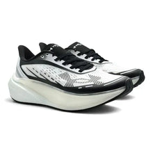Under Armour Velociti Distance